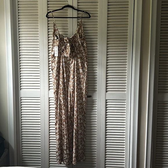 NWT Dynamite Jumpsuit - Picture 4 of 5